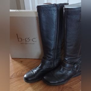Born brown leather boots size 8